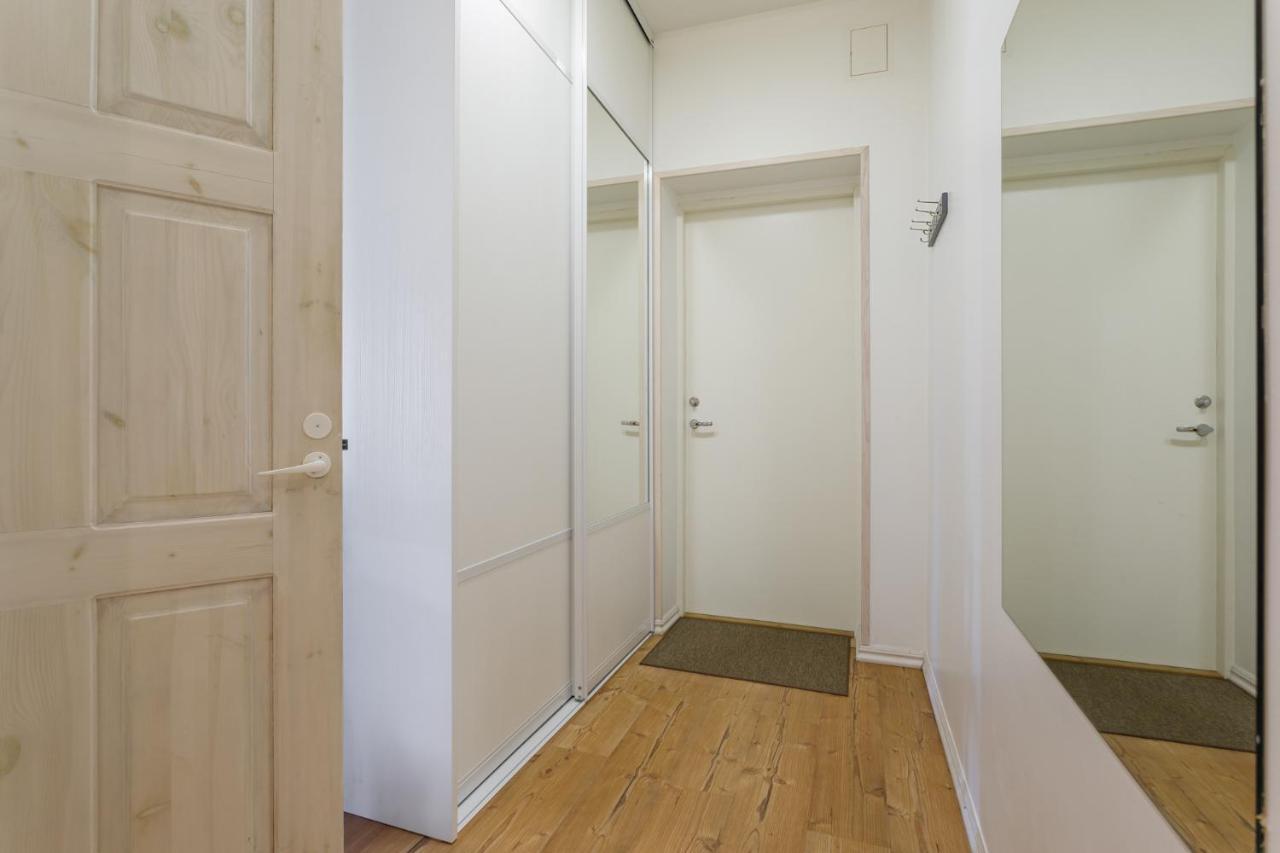 Harbour Apartment Пярну Экстерьер фото